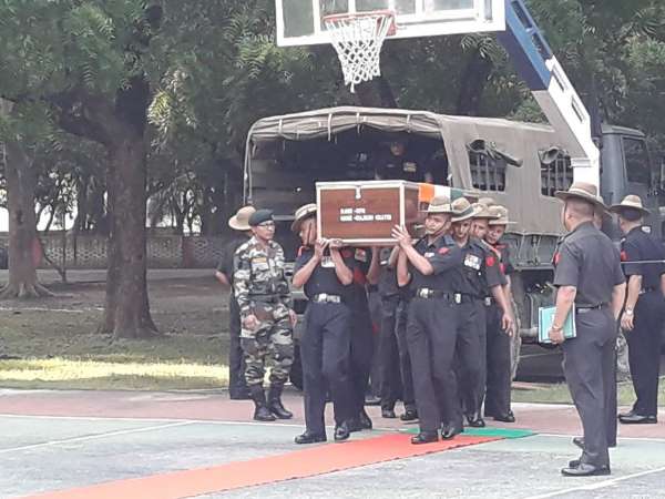 Martyr dead body reached at Varanasi for cremation