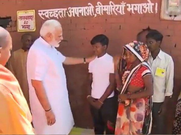 PM Narendra Modi Varanasi Visit Pictures of second day