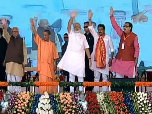 PM Narendra Modi Varanasi Visit Pictures of second day