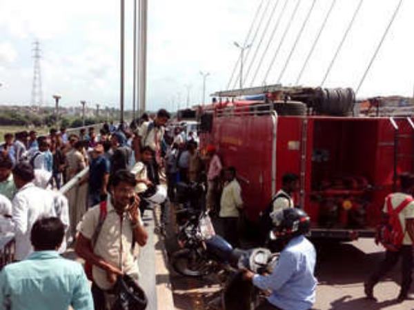 YoungMan Protest against Police for Self peace