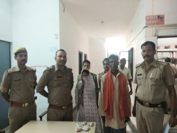 मोबाइल फोन ने खोला राज