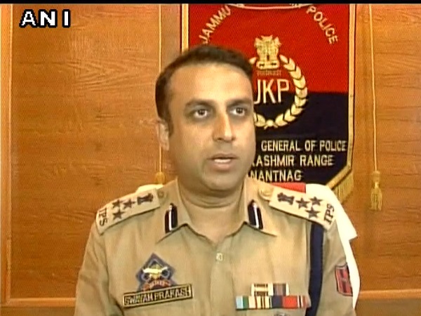 पुलिस ने जारी की हेल्पलाइन