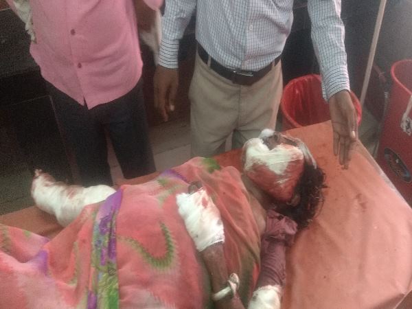 दो दिन पूर्व जन्‍मे बच्‍चों को लेने गई थी वृद्धा