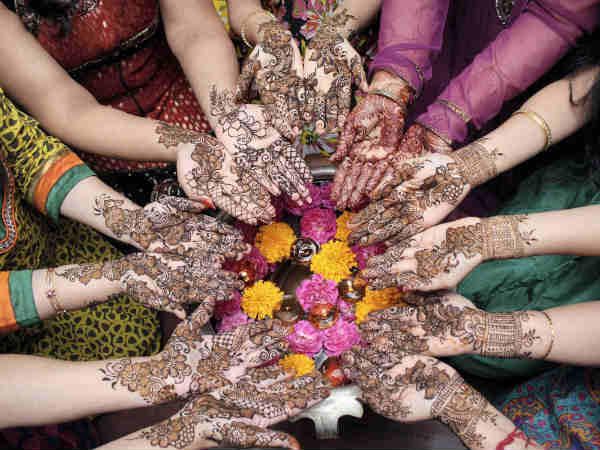 सजना है मुझे सजना के लिए सजना है मुझे सजना के लिए