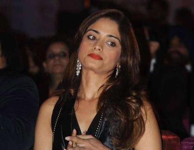 एयरहोस्टेज थी माल्या की गर्लफ्रेंड एयरहोस्टेज थी माल्या की गर्लफ्रेंड