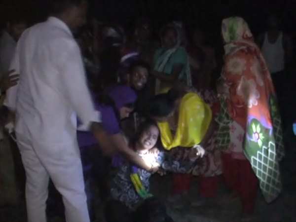 पुलिस ने की हत्यारों की तलाश