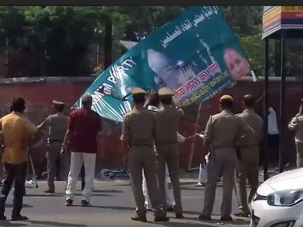 बीजेपी नेताओं ने किया विरोध