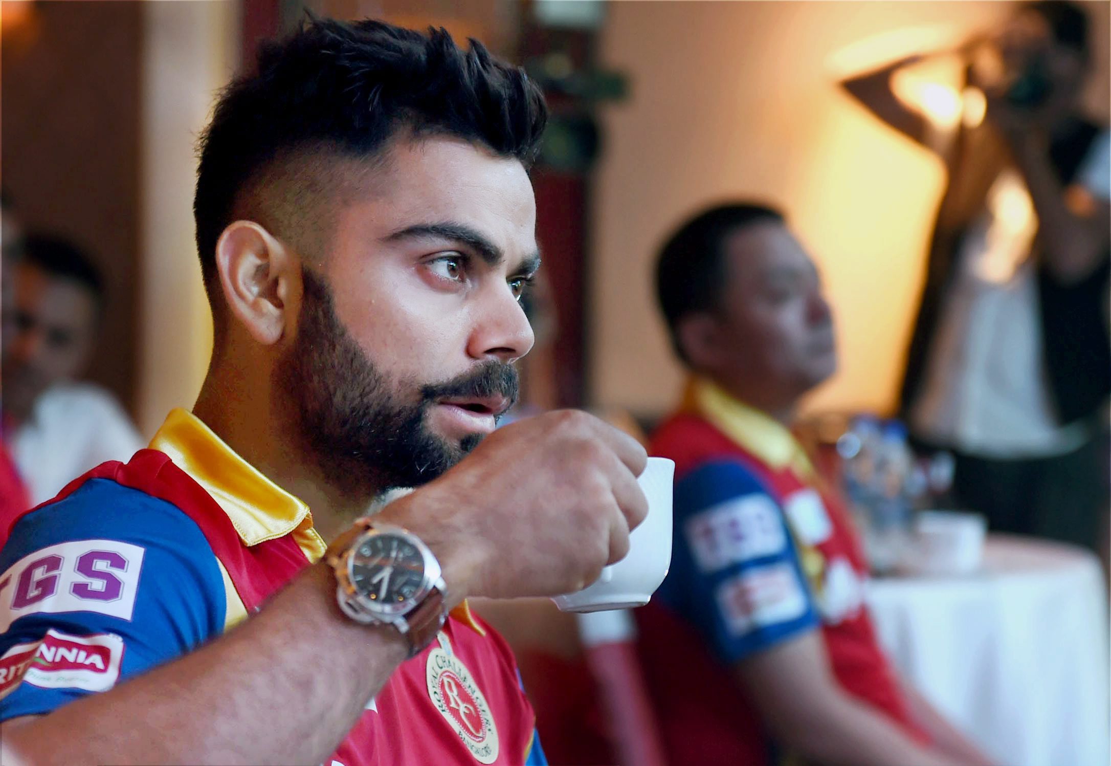 बाबा ने पी लिया दो तीन बाल्टी पानी