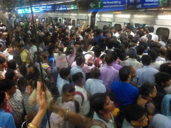 किराया बढ़ा क्या सुविधाएं बढ़ेंगी?