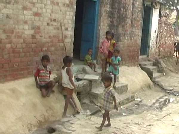 मूलभूत सुविधाओं का अभाव