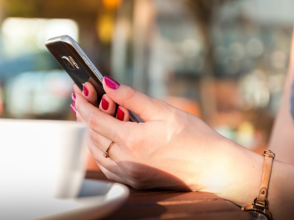 लगभग चली गई आंखों की रोशनी