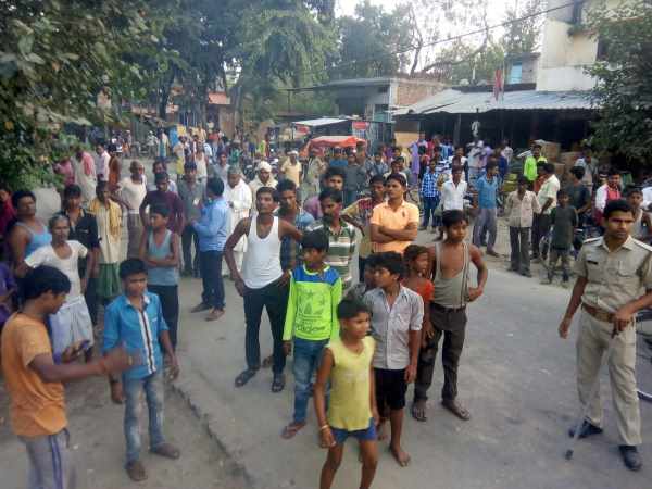 पुलिस ने किया केस दर्ज