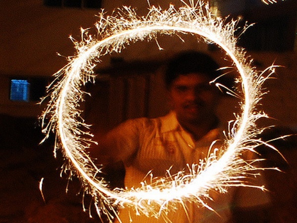 जान की फिक्र करें, या सांस्कृतिक विरासत की?