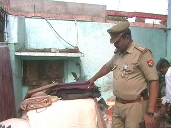 बिल्डिंग ढहने से हुई थी 10 की मौत