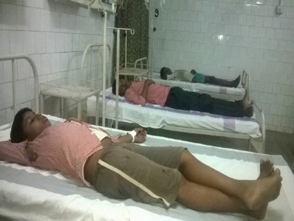 बजरबट्टू की सब्जी में गिरी छिपकली