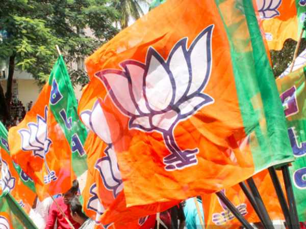  दिल्ली पहुंची हिमाचल की राजनीति