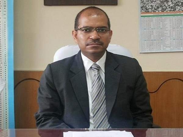 50 हजार कर्मचारी कराएंगे चुनाव