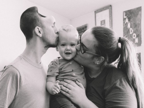 कई ऑपरेशन के बाद बची जान