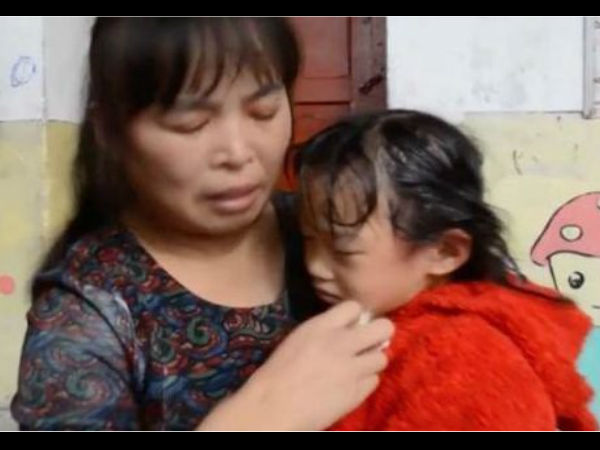 दीवार तोड़कर बचाई जान