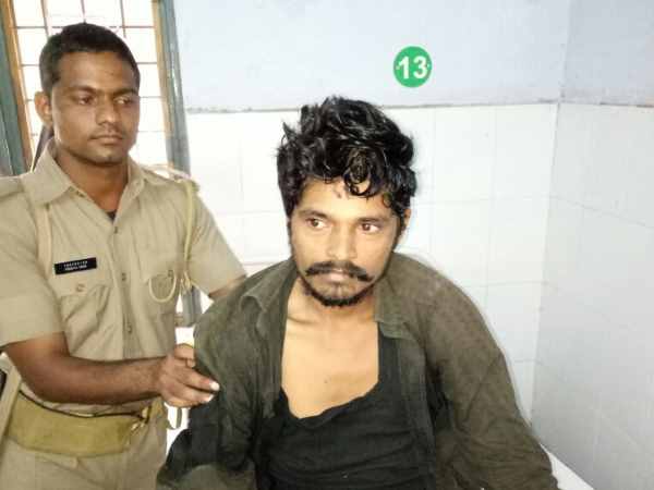 चित्रकूट का रहने वाला है रज्जन