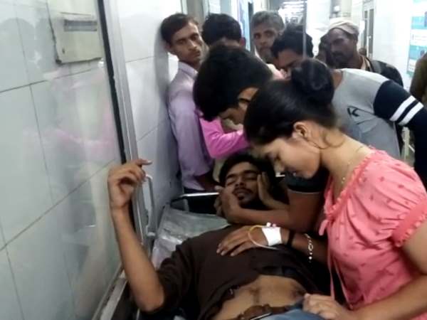 पानी के पाउच से हुआ था झगड़ा