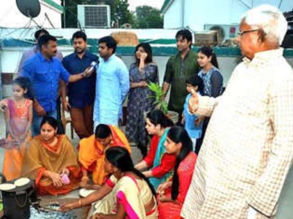 लालू के घर में उत्सव