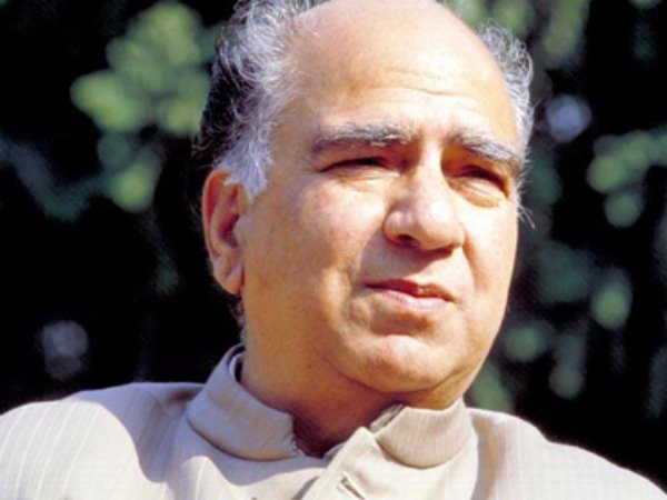 बगावत की मार झेल रही है बीजेपी