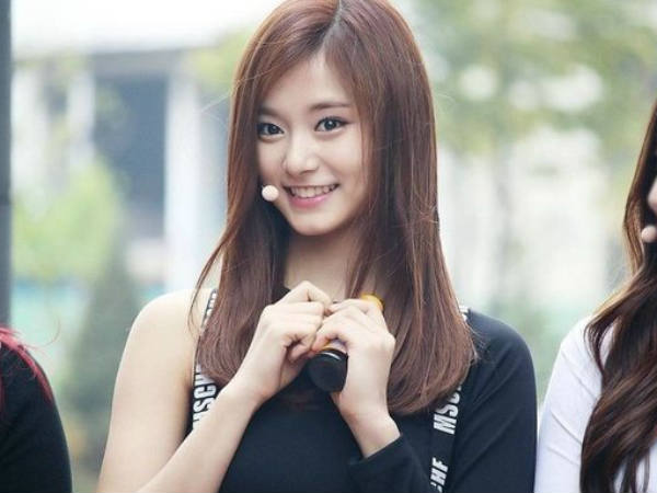 लोग कहते हैं दुनिया की सबसे खूबसूरत स्टूडेंट लोग कहते हैं दुनिया की सबसे खूबसूरत स्टूडेंट