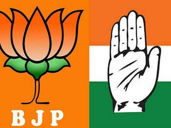 'परिवारवाद में फंसी कांग्रेस' 'परिवारवाद में फंसी कांग्रेस'