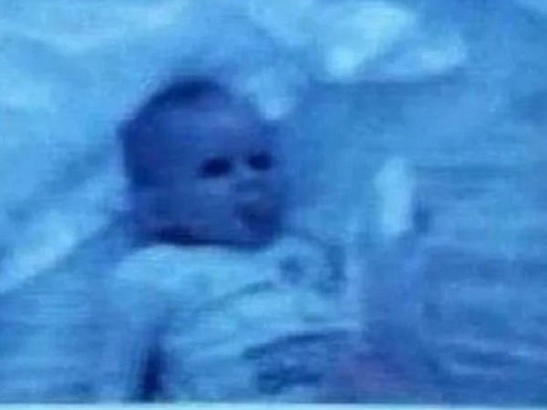 क्या इन बच्चों के अंदर घुस गया है भूत?