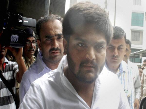 जनीतिक रूप से परिपक्व नजर आ रहे हैं हार्दिक