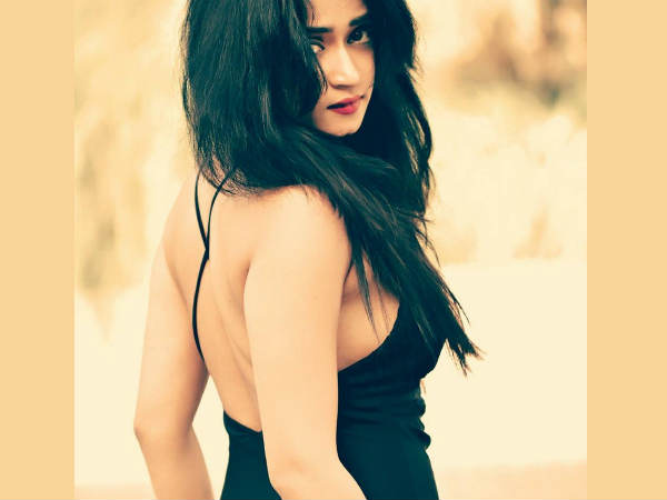 एक बहुत बड़े आदमी ने कहा- मैं तुम्हारे साथ सोना चाहता हूं एक बहुत बड़े आदमी ने कहा- मैं तुम्हारे साथ सोना चाहता हूं