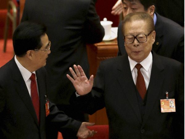 चाचा थे देश के हीरो और पिता खलनायक 