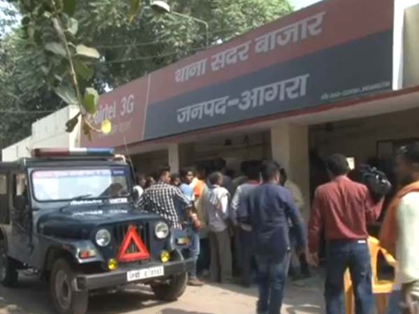 योगी आदित्यनाथ पर उठाए सवाल?