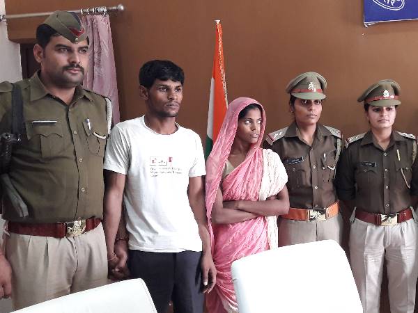 पुलिस ने कहानी पर किया गौर...