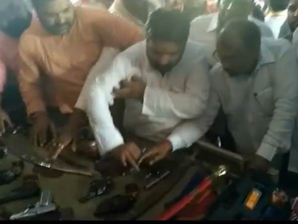 Hindu organisation firing in Agra on Vijaya Dashami