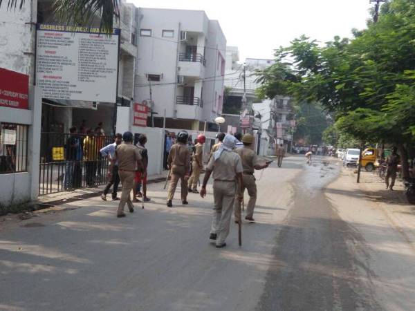 Allahabad BSP leader finally Dead, Wife knows the secret 