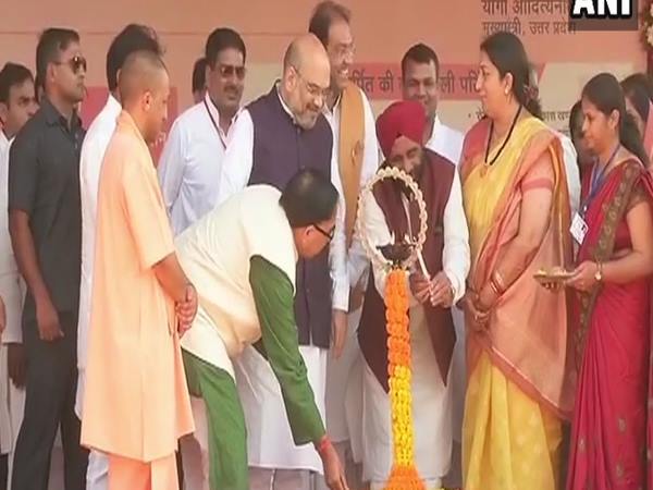 Amit Shah and Yogi adityanath on Rahul Gandhi in Amethi Live Update