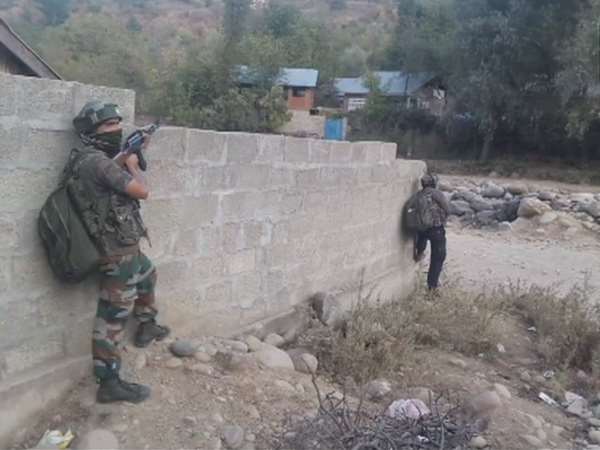 4 जवानों की हुई थी