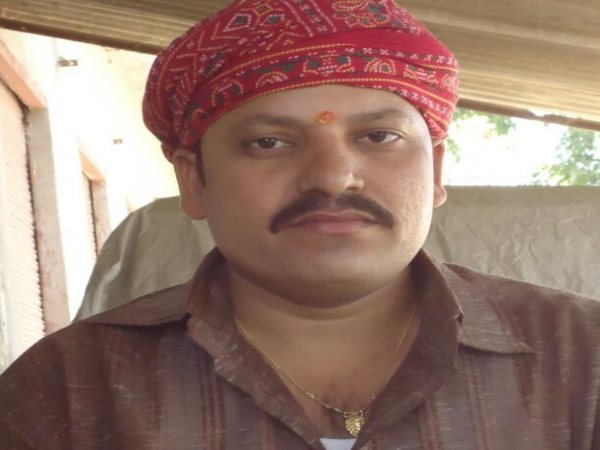 RSS worker or local journalist shot dead in Ghazipur 