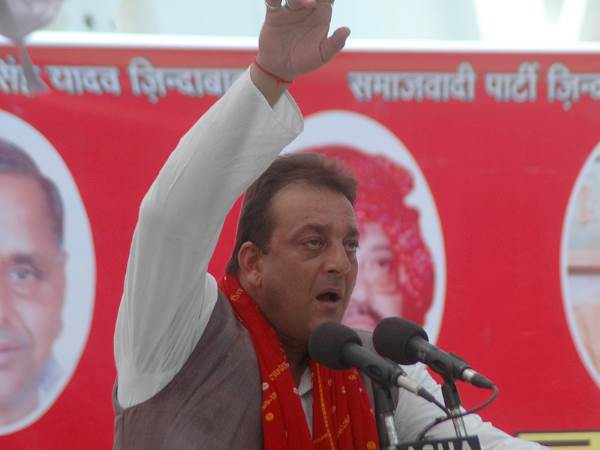 Uttar pradesh Barabanki Court issues summons to actor Sanjay Dutt over statement about mayawatiDutt over statement about mayawati Uttar pradesh Barabanki Court issues summons to actor Sanjay Dutt over statement about mayawatiDutt over statement about mayawati