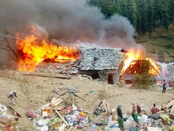 Many housed in village burnt down in Shimla, Himachal Pradesh Many housed in village burnt down in Shimla, Himachal Pradesh
