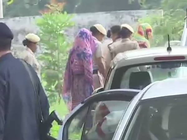 HoneyPreet LIVE: पुलिस ने पंचकूला कोर्ट से मांगी 14 दिन की रिमांड