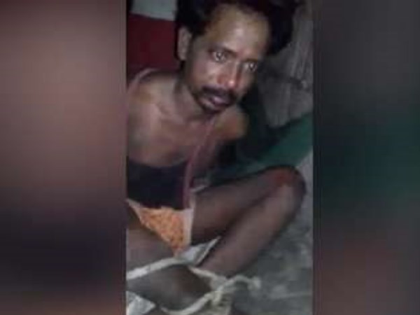 Muzaffarpur people beaten a couple for having illegal Relationship