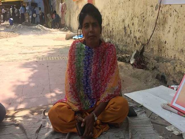 पति ने प्यार में दिया धोखा 