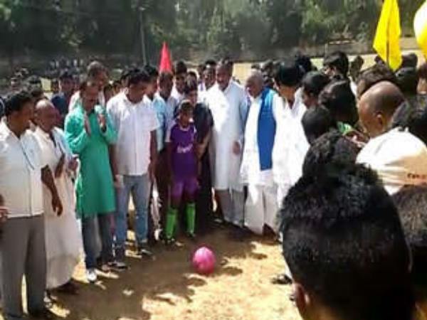 Bihar JDU Minister Shravan Kumar fall during a football kick