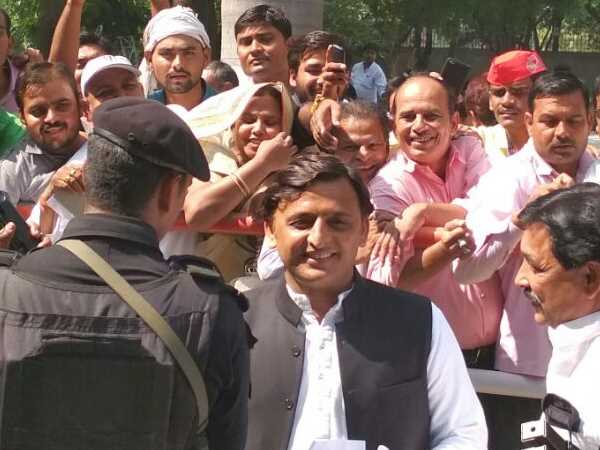 Mulayam Family celebrating Diwali in Saifai, Etawah