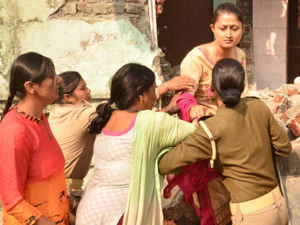 Violence with UP Police in Saharanpur