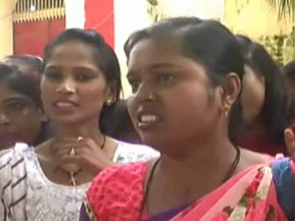 Sisters not allowed to meet with brothers in Kanpur jail on Bhai Dooj Sisters not allowed to meet with brothers in Kanpur jail on Bhai Dooj