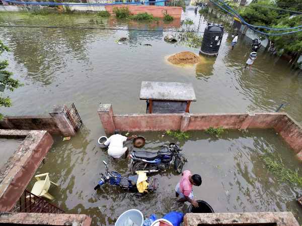 डिजास्टर मैनेजमेंट की लोगों को हिदायत